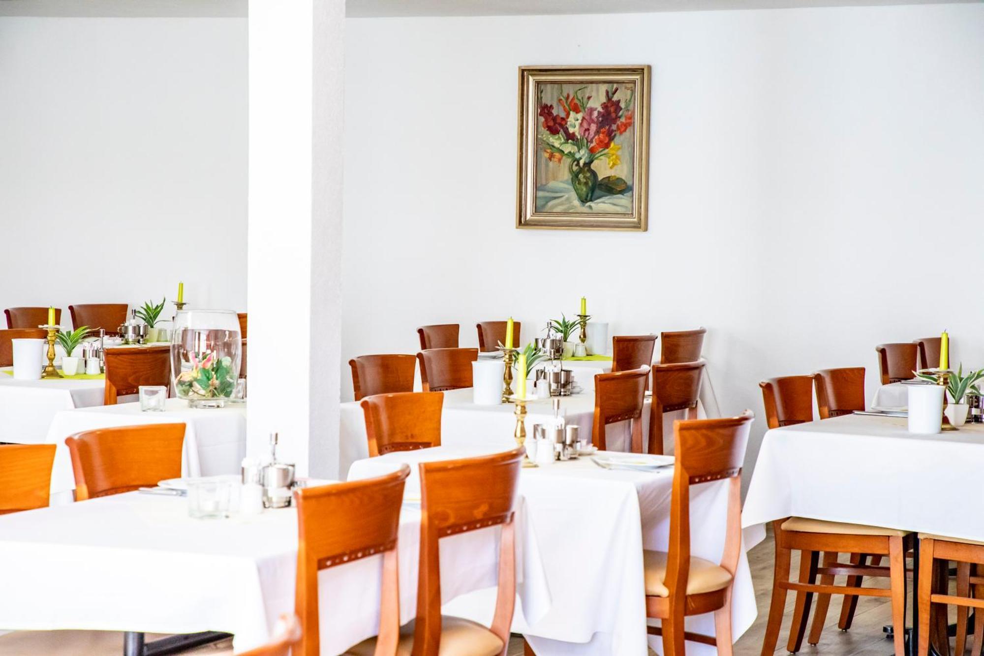 Hotel Jaegerhaus In Singen Am Hohentwiel Bagian luar foto