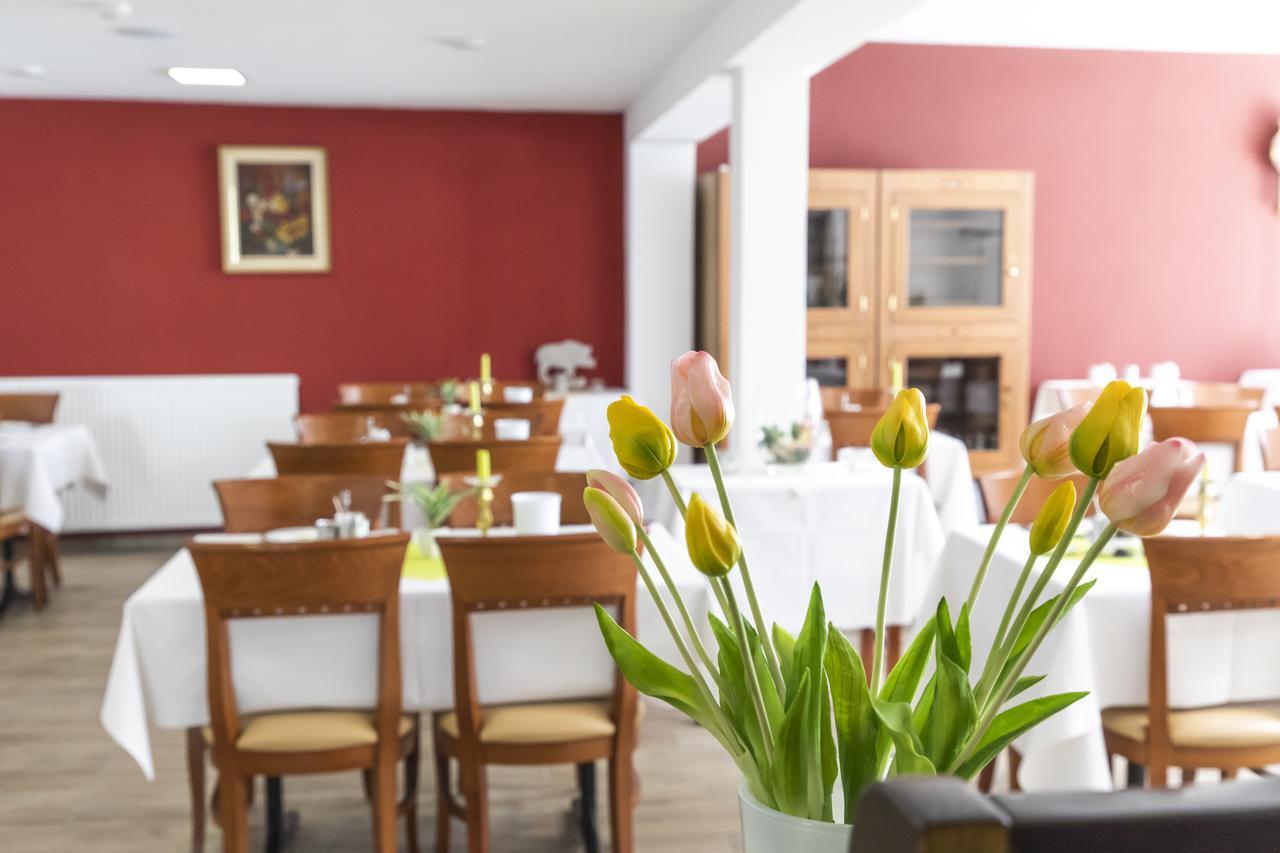 Hotel Jaegerhaus In Singen Am Hohentwiel Bagian luar foto