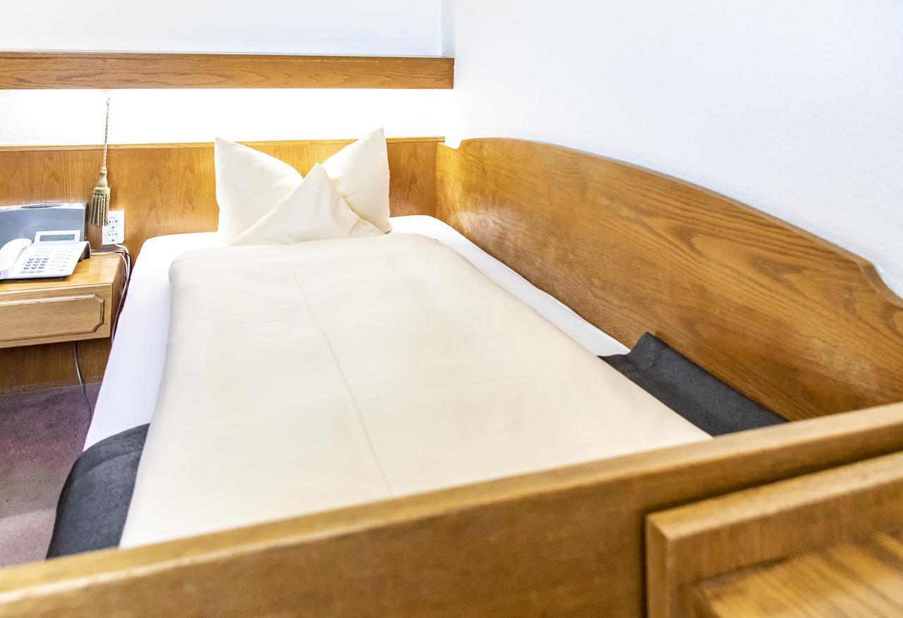 Hotel Jaegerhaus In Singen Am Hohentwiel Bagian luar foto
